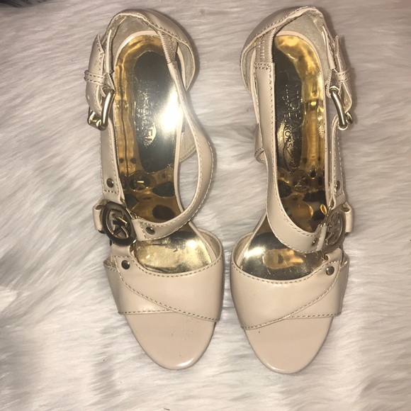 MICHAEL Michael Kors Shoes - Michael Kors heels !